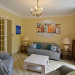 Parc Louisa - Appartement D\'Epoque Avec Jardin Et Parking 4 Personnes Le Port De Nice
